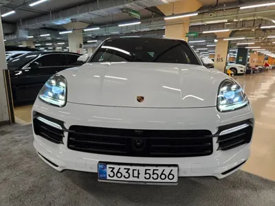 Porsche Cayenne 2022, 34911 км, за 73670.29 USD