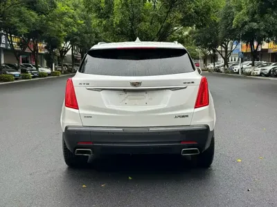 Cadillac XT5 2017, 90000 км, за 9063.98 USD
