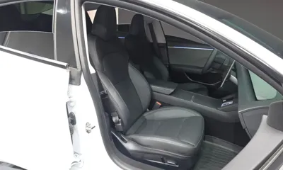Tesla Model 3 2024, 40555 км, за 28358.03 USD - фото 11