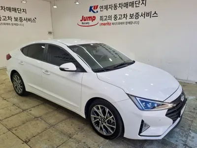 Hyundai Avante 2019, 53665 км, за 9189.43 USD