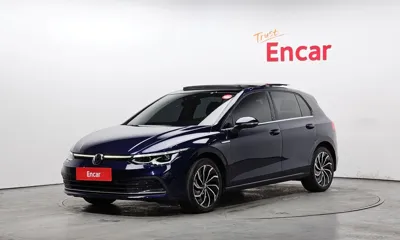 Volkswagen Golf · 2022 год