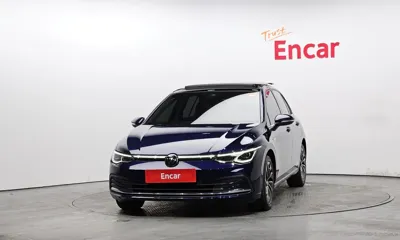 Volkswagen Golf 2022, 56574 км, за 16881.4 USD
