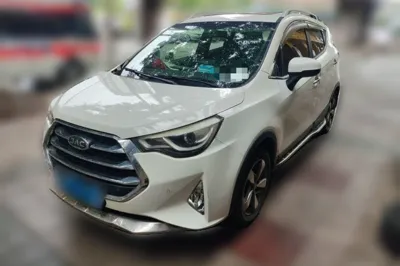 JAC Group Refine S3 · 2017 год