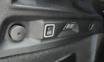 Jeep Cherokee 2022, 45120 км, за 27044.77 USD - фото 16