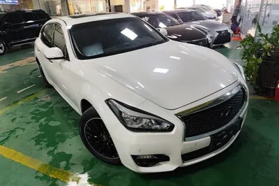 Infiniti Q70 2019, 57400 км, за 15644 USD
