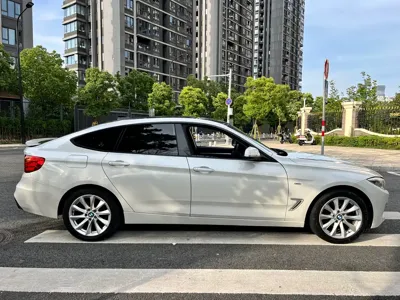 BMW 3 Series GT 2014, 120000 км, за 7916.27 USD