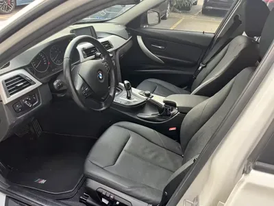BMW 3 Series 2014, 128300 км, за 5692.99 USD