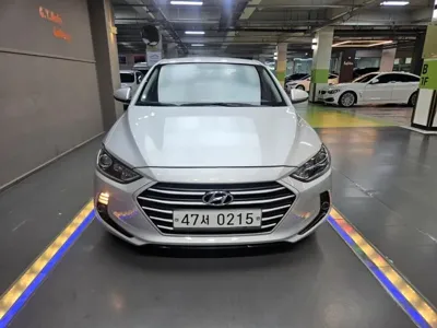 Hyundai Avante 2016, 86967 км, за 4104.24 USD