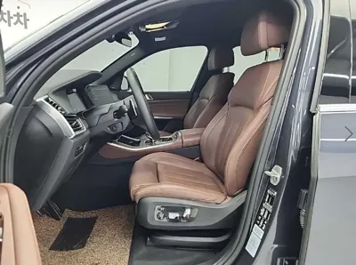 BMW X5 2021, 73507 км, за 46688.79 USD - фото 11