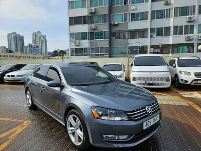 Volkswagen Passat 2015, 130509 км, за 2930.26 USD - фото 8
