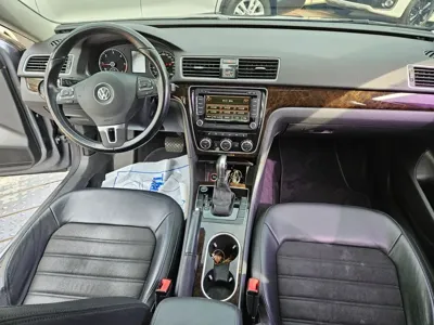 Volkswagen Passat 2015, 130509 км, за 2930.26 USD - фото 10