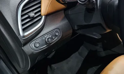 ChevroletGMDaewoo Trax 2019, 57617 км, за 6794.8 USD - фото 16