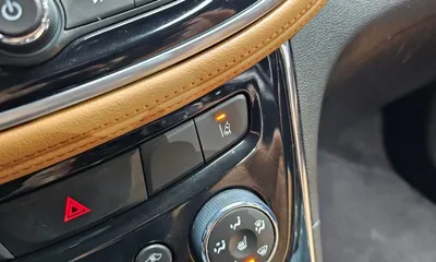 ChevroletGMDaewoo Trax 2019, 57617 км, за 6794.8 USD - фото 17