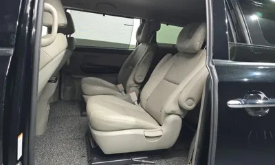 Kia Canival 2015, 102301 км, за 7205.19 USD - фото 11