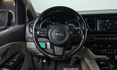 Kia Canival 2015, 102301 км, за 7205.19 USD - фото 12