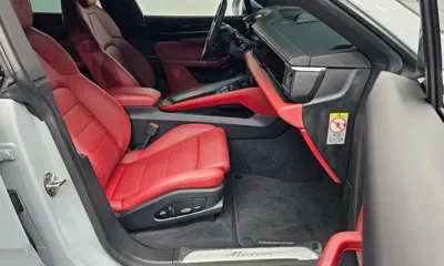 Porsche Macan 2025, 26307 км, за 64001.58 USD - фото 10
