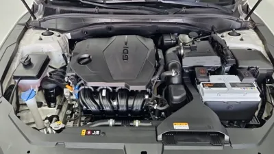 Hyundai Grandeur 2022, 22751 км, за 17526.59 USD - фото 6