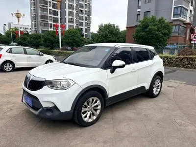 Zhonghua V3 2015, 101000 км, за 1294.85 USD