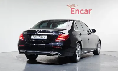 Mercedes-Benz E-Class 2018, 46273 км, за 14667.99 USD