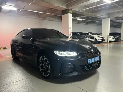 BMW i4 · 2024 год