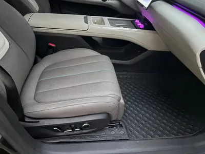Deepal Deepal L07 2025, 22000 км, за 12955.69 USD - фото 9