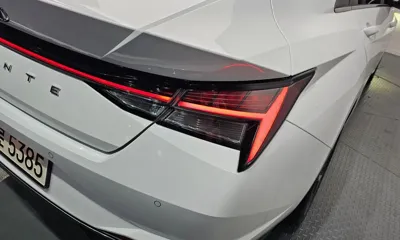 Hyundai Avante 2022, 39789 км, за 15562.93 USD - фото 23