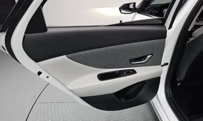 Hyundai Avante 2022, 39789 км, за 15562.93 USD - фото 25