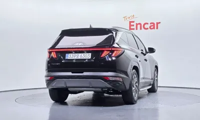 Hyundai Tucson 2021, 100401 км, за 14542.58 USD