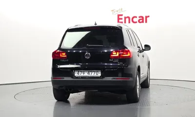 Volkswagen Tiguan 2015, 90867 км, за 5513.98 USD