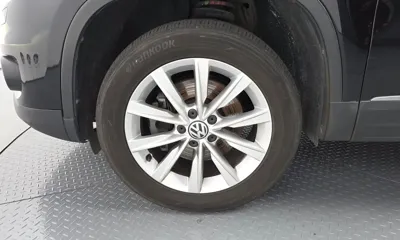 Volkswagen Tiguan 2015, 90867 км, за 5513.98 USD