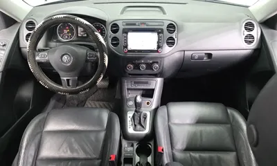 Volkswagen Tiguan 2015, 90867 км, за 5513.98 USD - фото 7