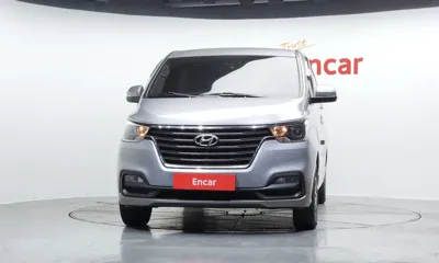 Hyundai Starex 2018, 69571 км, за 10378.35 USD
