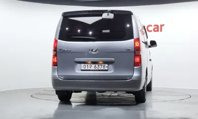 Hyundai Starex 2018, 69571 км, за 10378.35 USD