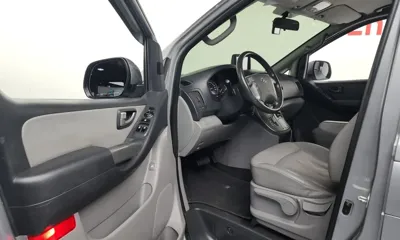 Hyundai Starex 2018, 69571 км, за 10378.35 USD - фото 10