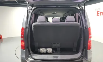 Hyundai Starex 2018, 69571 км, за 10378.35 USD - фото 20