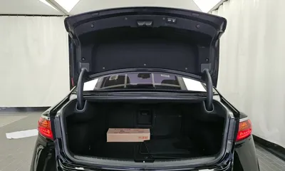 Kia K7 2018, 76611 км, за 10444.03 USD - фото 20