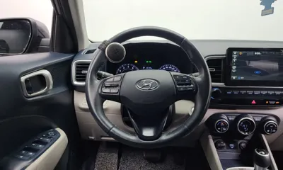 Hyundai Venue 2020, 84375 км, за 8457.22 USD - фото 13
