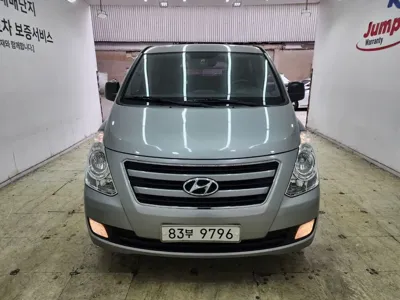 Hyundai Starex 2016, 92959 км, за 6840.39 USD