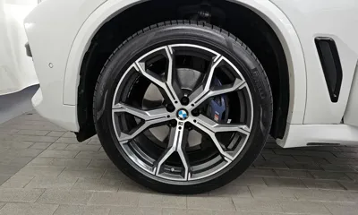 BMW X5 2023, 94938 км, за 42087.87 USD