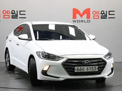 Hyundai Avante 2016, 100209 км, за 6277.1 USD
