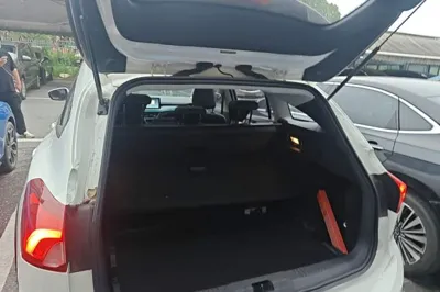 Ford Focus 2021, 45500 км, за 11284 USD - фото 22