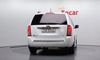 Kia Canival 2013, 115845 км, за 3150.85 USD