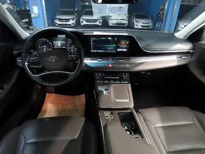 Hyundai Grandeur 2021, 15698 км, за 12880.57 USD