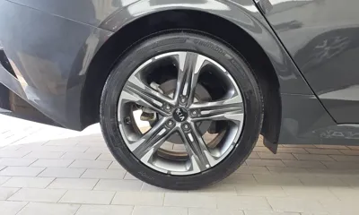 Kia K5 2021, 61053 км, за 11009.78 USD