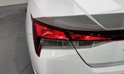 Hyundai Avante 2022, 59071 км, за 10288.46 USD - фото 23