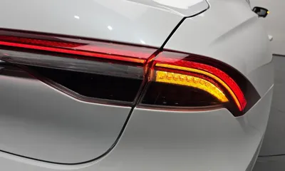 Hyundai Grandeur 2020, 112435 км, за 13154.42 USD - фото 23