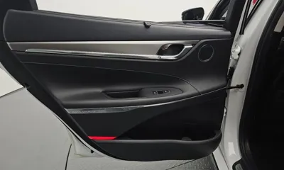 Hyundai Grandeur 2020, 112435 км, за 13154.42 USD - фото 25