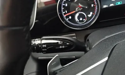 Hyundai Grandeur 2020, 112435 км, за 13154.42 USD - фото 27