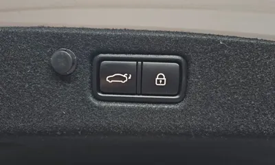 Hyundai Grandeur 2020, 112435 км, за 13154.42 USD - фото 29