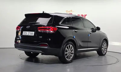 Kia Sorento 2017, 136194 км, за 8861.76 USD
